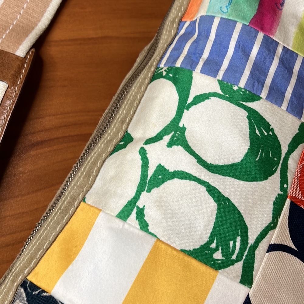 Coach Patchwork Scribble - image 6